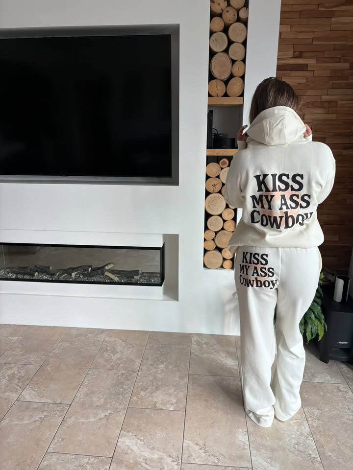 Kiss My Ass Cowboy π Tracksuit